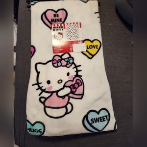 Hello Kitty HTF Valentines Blanket/Throw